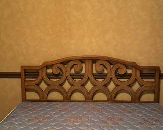 1960’s Bedroom set - Headboard and frame (and mattress)