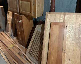 $10 Cabinet