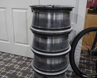 Subaru 18 1/2" rims