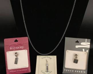 SH750VSilver Chain 3 Travel Charms