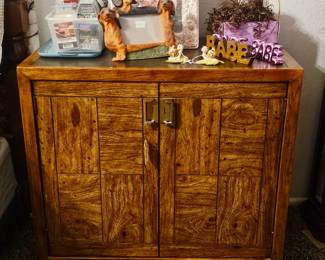 Drexel Heritage sideboard cabinet or nightstand with two doors