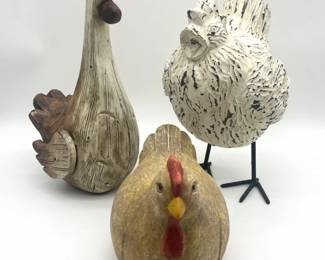 136 ThreeOldStyledHens