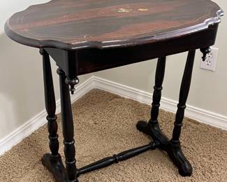 9 VintageSpinetLeggedLampTablewithInternalCompartment