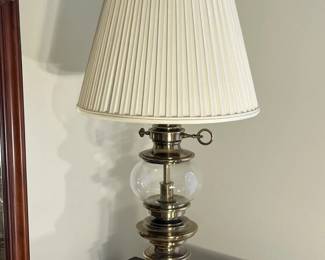 95 LargeVintageStiffelGlassandBrassLanternStyleLamp