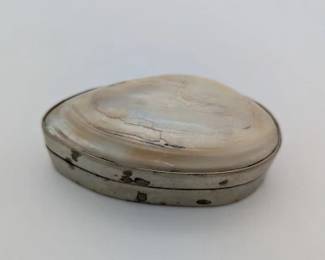 Oval hinged silver Box with oyster shell