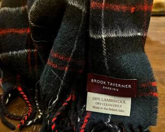 Brook Taverner plaid scarf 