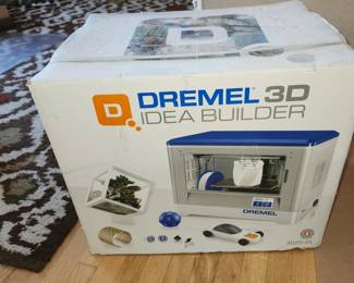 New in sealed box Dremel 3D printer