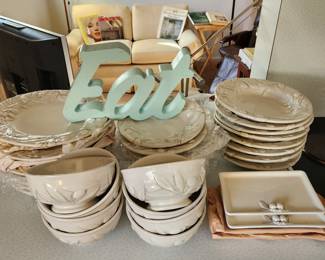 Williams-Sonoma dishware, Tuscan Olive pattern, excellent condition, was wrapped in basement. Service for 8 of: dinner plates, salad plates, soup bowls, cereal bowls & mugs, plus olive oil dispenser and 4 cheese plates. 