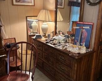 DRESSER WITH MIRROR, OFFICE CHAIR