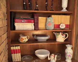 BOOKS & COLLECTIBLES