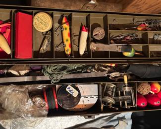 Older Vintage Tackle Box