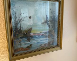 Duck shadow box