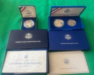 Statue of Liberty, and US Constitution Coin Sets