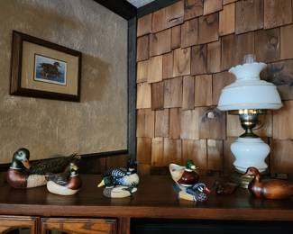 Duck figures and decoys