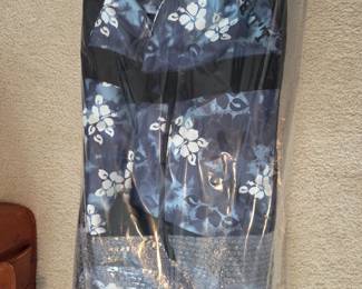 L.L.Bean Rolling Duffle w/Pull-Out Handle~Never Used