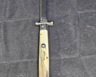 11" Honey Horn Stiletto Automatic Dagger