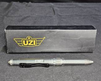 UZI UZI-TACPEN8-GM UZI Tactical Pen w/ Glassbreak
