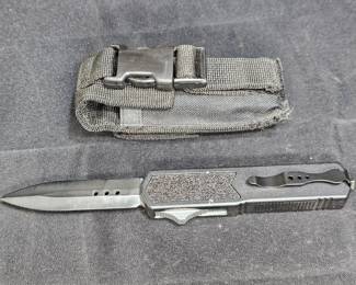 Clone of a Titan OTF Automatic Knife - Black