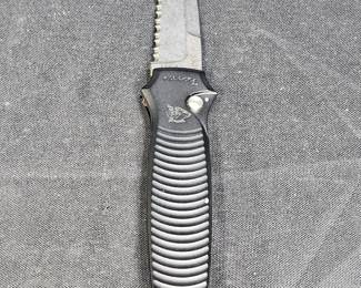 Piranha Bodyguard Tactical Black Knife