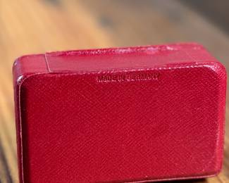 This lot features a beautiful pair of antique 14k gold & onyx cuff links depicting “Zeus” with a pair of genuine diamond eyes. Accompanied with an appraisal from Reliant Gem Lab, this pair of cuff links has a total approx. weight of 27.69 grams and .06 ct of diamonds. 

