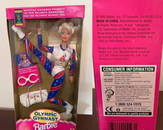 NIB 1996 Olympic Gymnast Barbie Doll
Blonde Atlanta Olympics Mattel