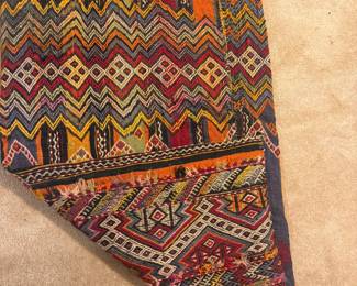 2'8" by 4'8" Camel Bag 
Two different patterns -one on each side.  Simply amazing.  
Professionally cleaned 