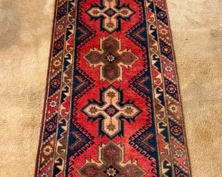 2'5" by 10' Runner 
Professionally cleaned