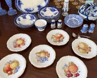 Dining Room 
Fruit plates