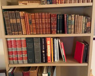 Primary Bedroom 
Books 
Early leather bound books-some in German