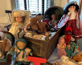Vintage and antique dolls