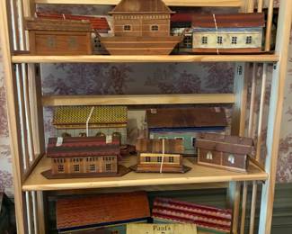 Antique and vintage Noah's arks