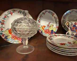 Imperial Leaf China set