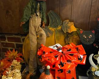 Fall and Halloween decorations
