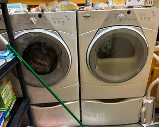 Whirlpool frontload washer and dryer 