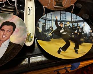 Elvis plates, set of 3