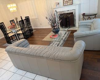 Natozzi vintage leather sofa & loveseat 