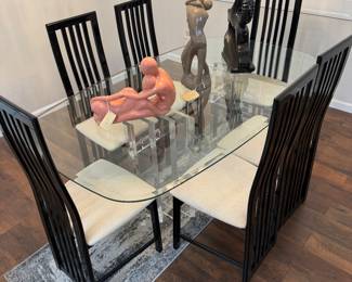 Measures 72in long, 42in wide, 30in high