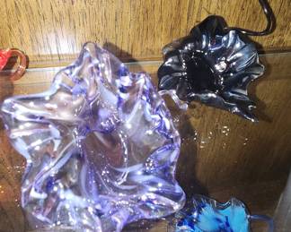 Murano Style Art Glass Leaf Dish