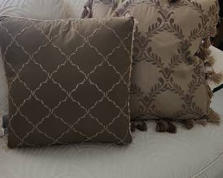 Set of 2 Decorative Throw Pillows: Embroidered Trellis and Damask Pattern