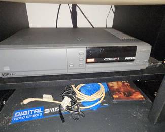 Philips CD-i 220 Interactive Player