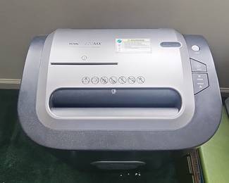 Royal 1620MX 16-Sheet Cross-Cut Shredder