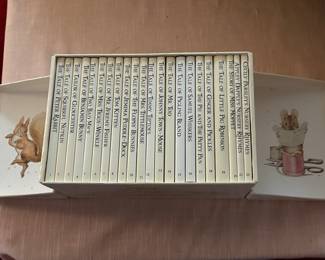 1985 Beatrix Potter 23 Volume Boxed Set