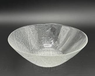 59 ArcorocAspenLeafPatternGlassBowl
