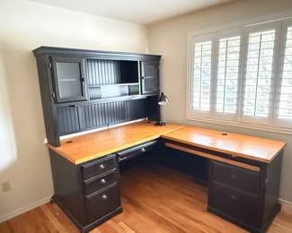 131 3PieceWoodenHomeOfficeDeskFileCabinetBookshelf