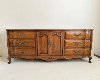 12 VintageDresserQueenBedframeNightstandsbyWhiteFurnitureCo