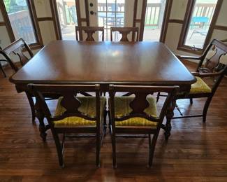 Antique Lammert's Furniture St. Louis Table & Chair Set