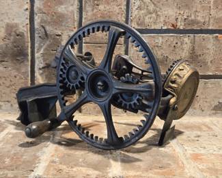Antique Reading 76 Cast-Iron Apple Peeler Corer