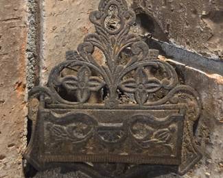 Cast-Iron Match Holder