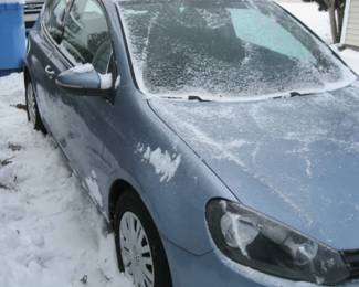 2010 VW GOLF RIGHT