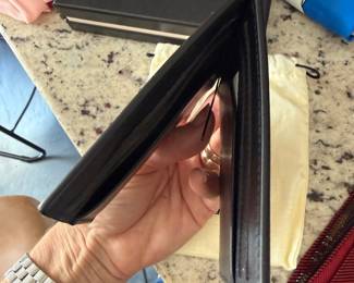 $320 Mont blanc Germany wallet leather good, authentic. Mint condition. never used 